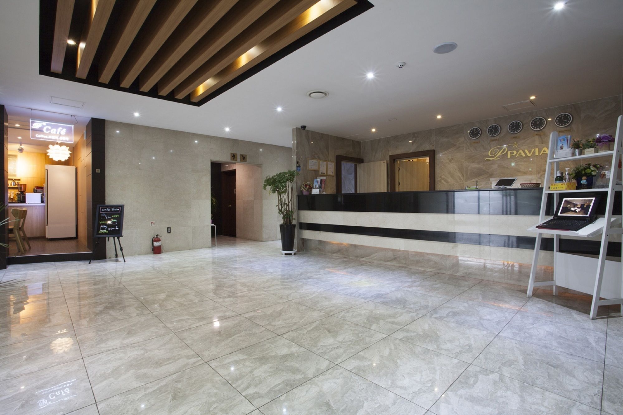 Hotel Pavia Пучхон Екстер'єр фото