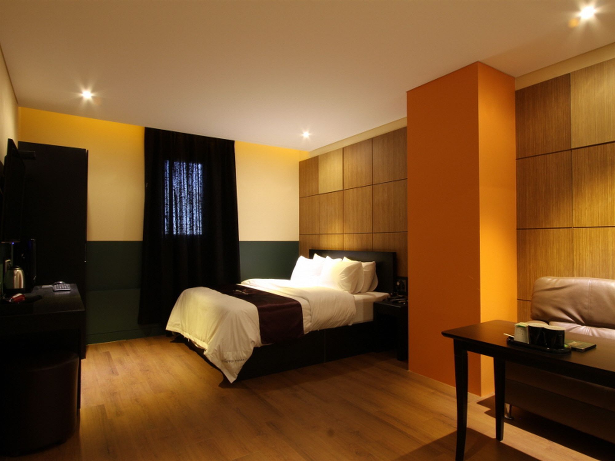Hotel Pavia Пучхон Екстер'єр фото